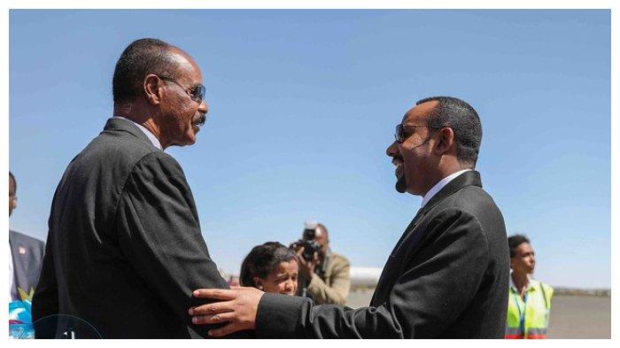 Abiy Ahmed Ali bersama Presiden Eritrea