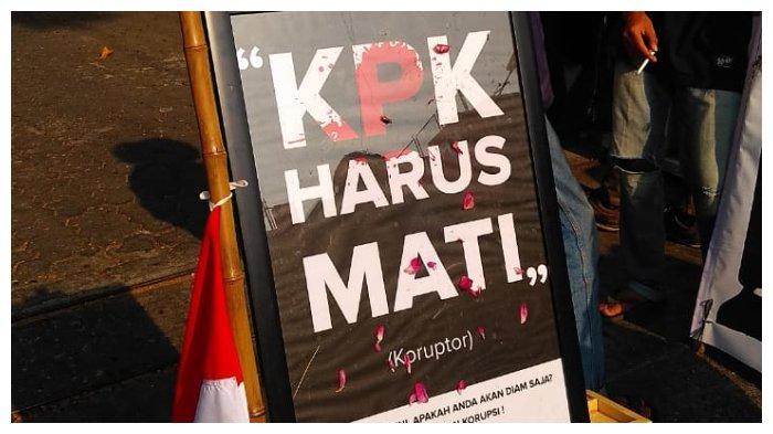 aksi tolak revisi uu kpk yogyakarta1
