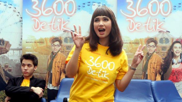 Aktris, Feby Febiola