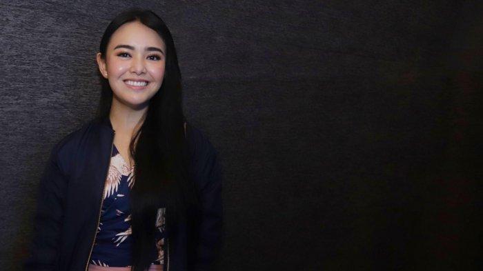 Artis Amanda Manopo 2