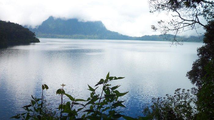 Danau Gunung Tujuh