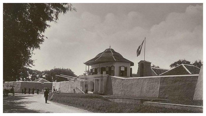 Benteng Vastenburg era Kolonial Belanda