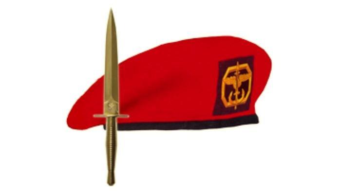 beret merah kopassus