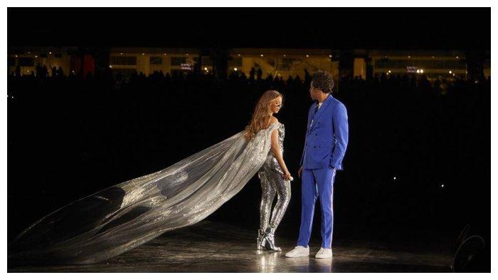 Beyonce Giselle Knowles tampil bersama suaminya Jay-Z