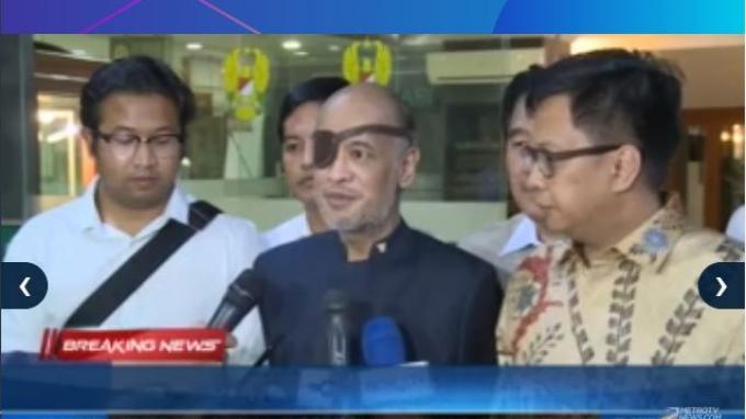 BREAKING NEWS. BJ Habibie Meninggal