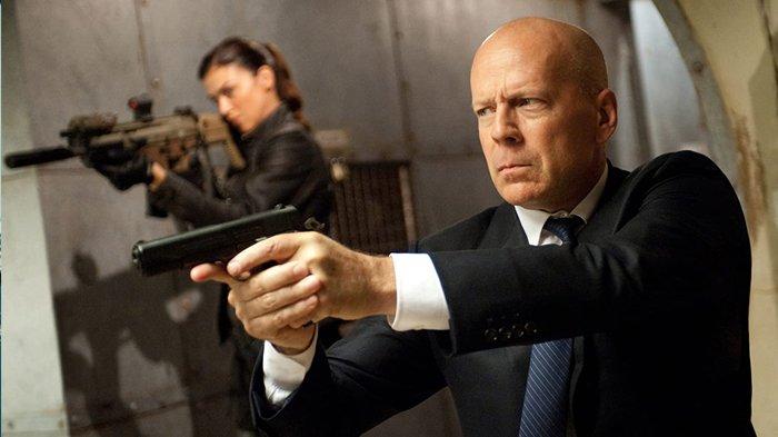 Bruce Willis dan Adrianne Palicki di G.I Joe: Retaliation (2013)