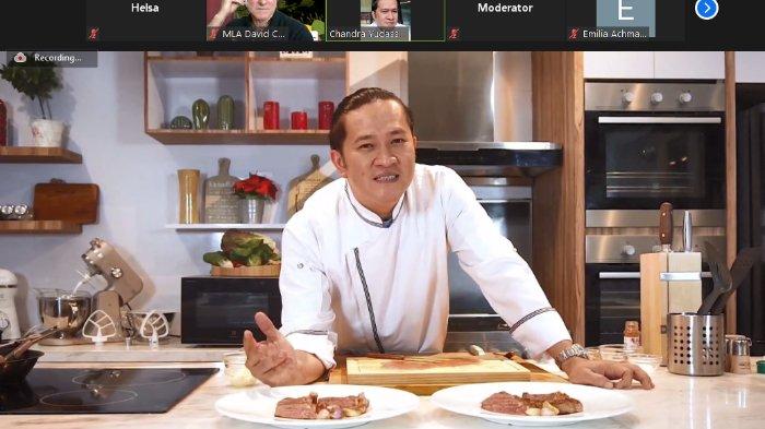 Chef Chandra Yudaswara lakukan cooking demo