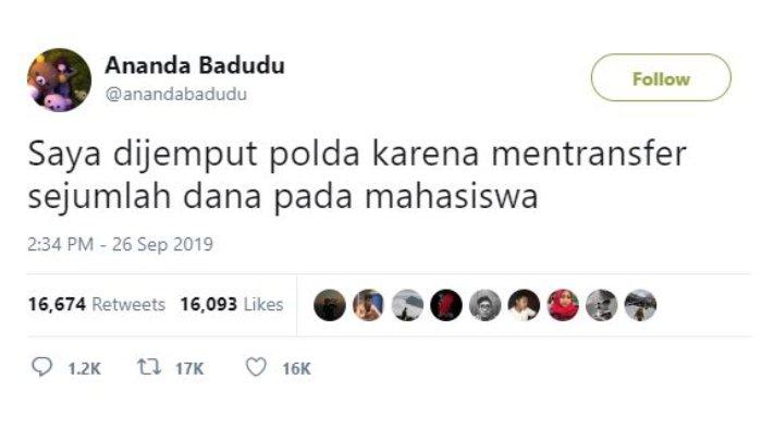 Cuitan Ananda Badudu di twitter