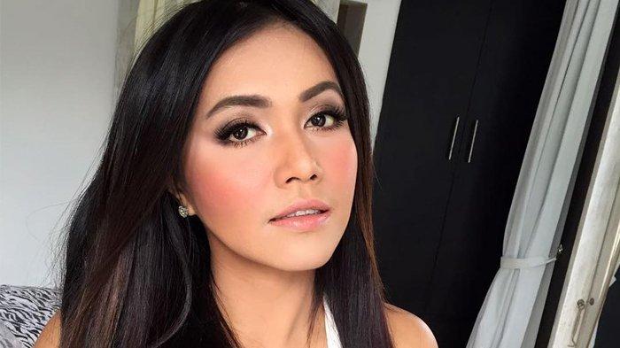Denada masih terus berjuang untuk kesembuhan sang anak tercinta, Aisha.