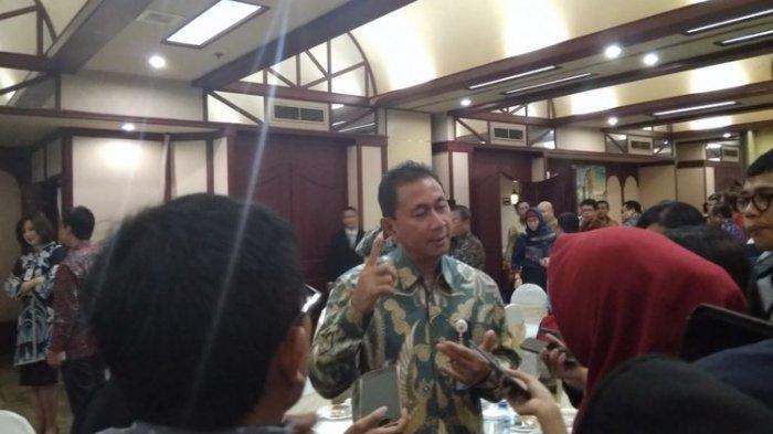 Deputi Kementerian BUMN Bidang Jasa Usaha Keuangan Gatot Trihargo