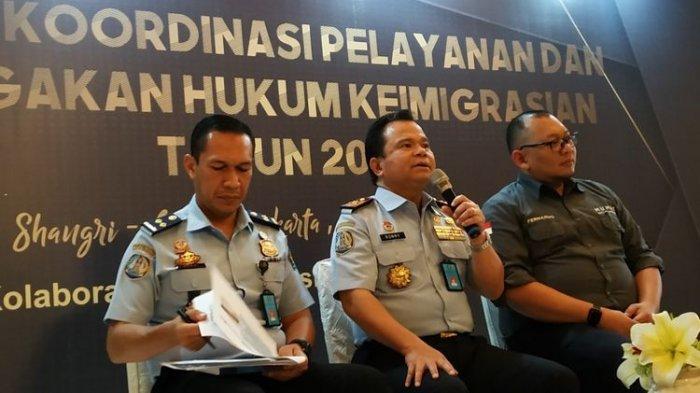 Direktur Jenderal Imigrasi Kementerian Hukum dan HAM Ronny Sompie,