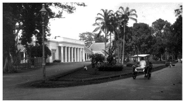 Gedung Voksraadgebouw