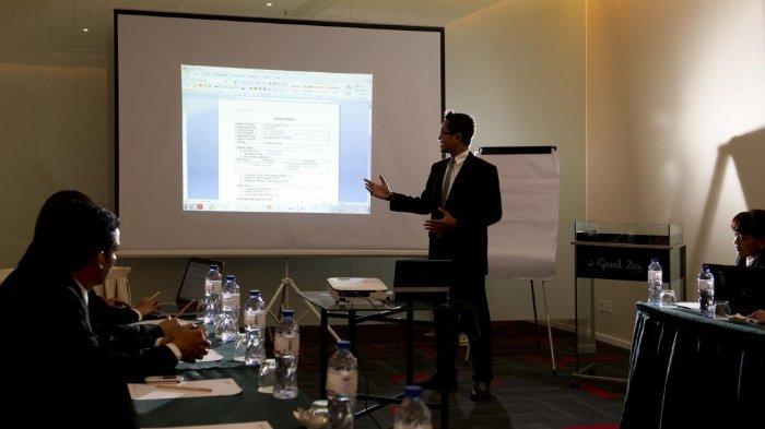 Grand Zuri Meeting Room