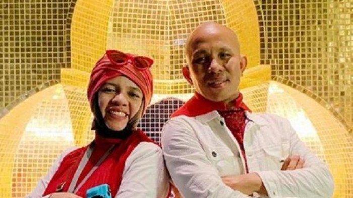 Halilintar Anofial Asmid merupakan pengusaha asal Indonesia yang juga dikenal sebagai ayah dari Gen Halilintar.