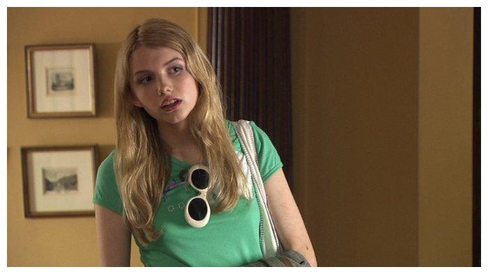 Hannah Murray dalam Skins