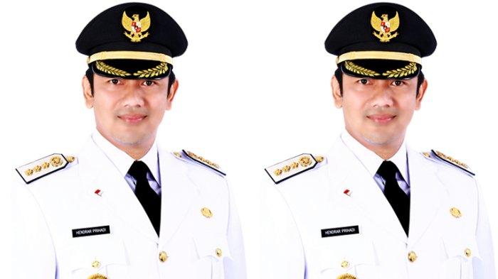 Wali Kota Semarang Hendrar Prihadi peringatkan warganya agar disiplin dalam Pembatasan Kegiatan Masyarakat (PKM), Jika tidak maka ia bersiap terapkan PSBB