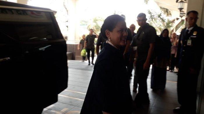 Ibu Negara Iriana Jokowi tiba di RS PKU Muhammadiyah Solo, Jumat (15/11/2019) siang.