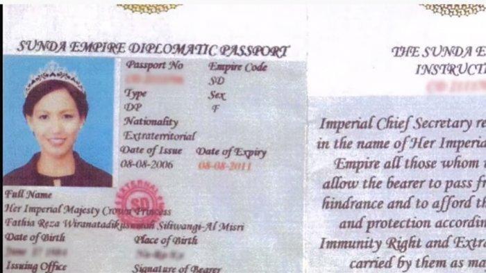 Identitas Fathia Reza dalam paspor diplomatik Sunda Democratic Empire
