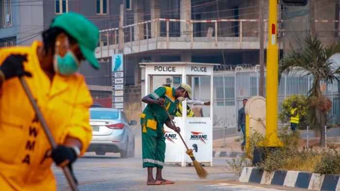 FOTO: Ilustrasi Penyapu Jalanan