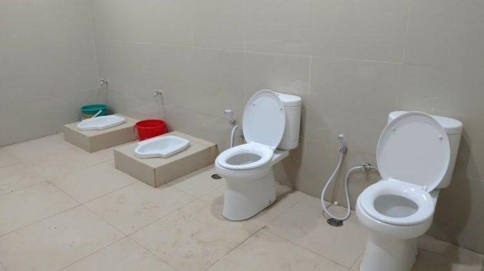 ilustrasi toilet 004