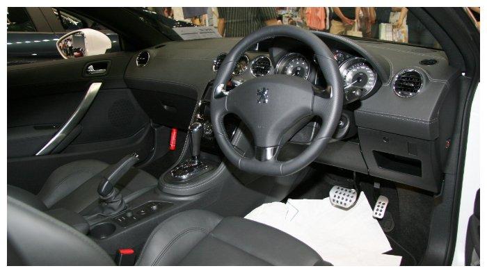 Interior Peugeot RCZ