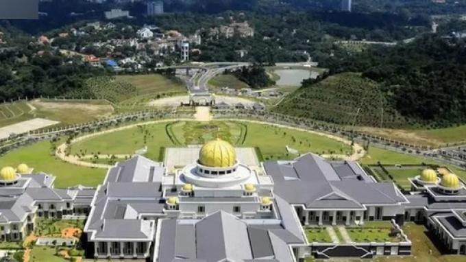 istana noolan 02