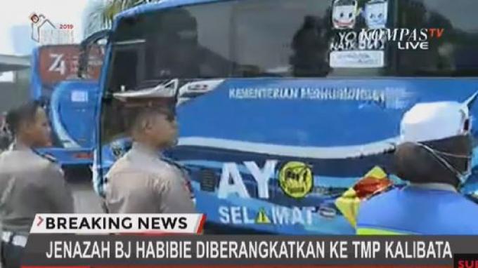 Jenazah BJ Habibie 3