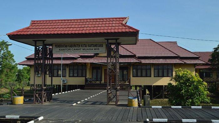 Kantor Kecamatan Muara Wis, Kabupaten Kutai Kartanegara, Provinsi Kalimantan Timur.