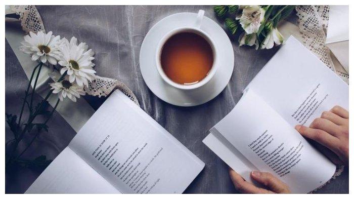 kebiasaan unik ketika membaca buku