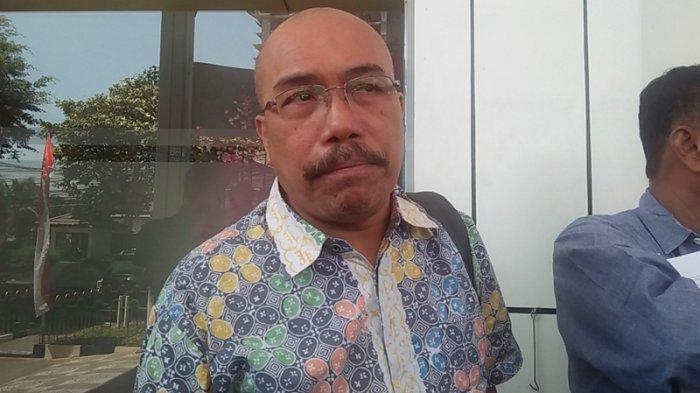 Ketua Forum Warga Kota Jakarta (FAKTA) Azas Tigor Nainggolan 1