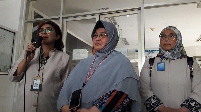 Konferensi pers di RSUP Persahabatan, Pulogadung, Jakarta Timur, Senin (9/3/2020)