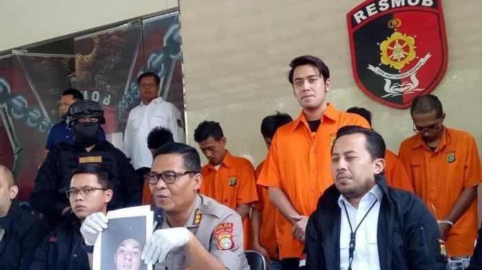 Kriss Hatta kembali memakai baju tahanan