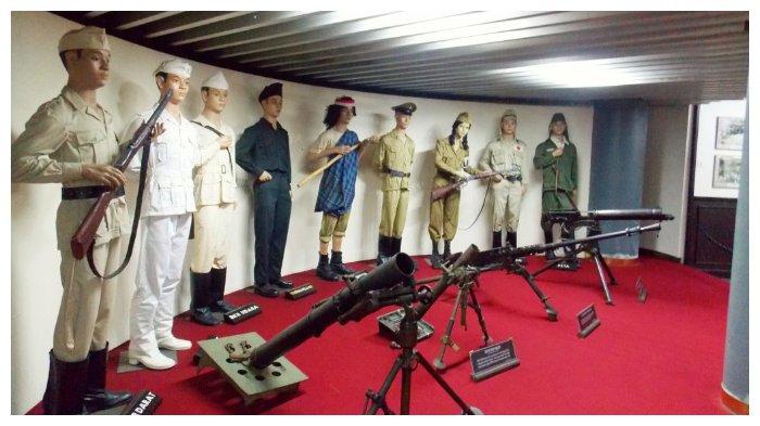 Monumen Yogya Kembali Lantai 2