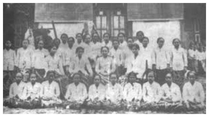 Murid-murid Sekolah Isteri