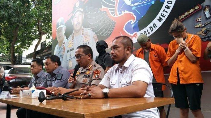 Nani Darham di Polda Metro Jaya, Jakarta Selatan terkait narkoba