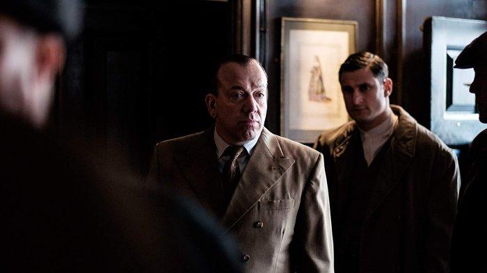 Once Upon a Time in London (2019) 3