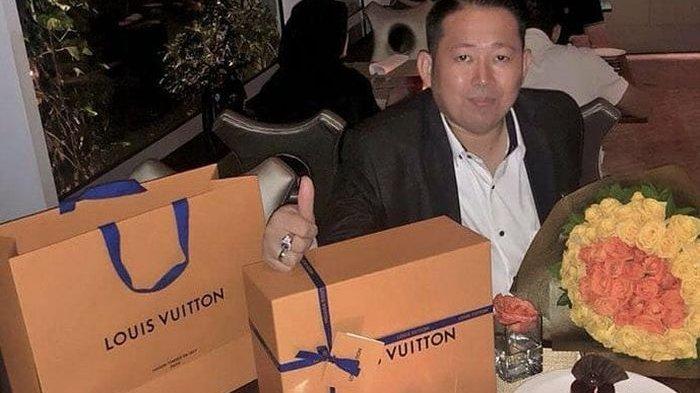 Pangkat dan gaji Fedrik Adhar, Jaksa Penuntut Umum Kasus Penyiraman Air Keras Novel Baswedan.