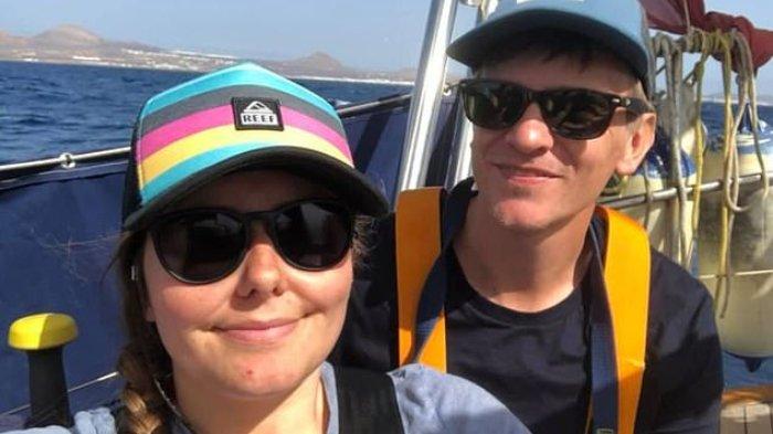 pasangan ini berlayar tidak tahu virus Corona