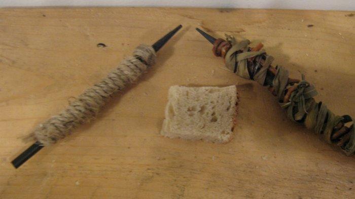 pensil styrus dan penghapus roti