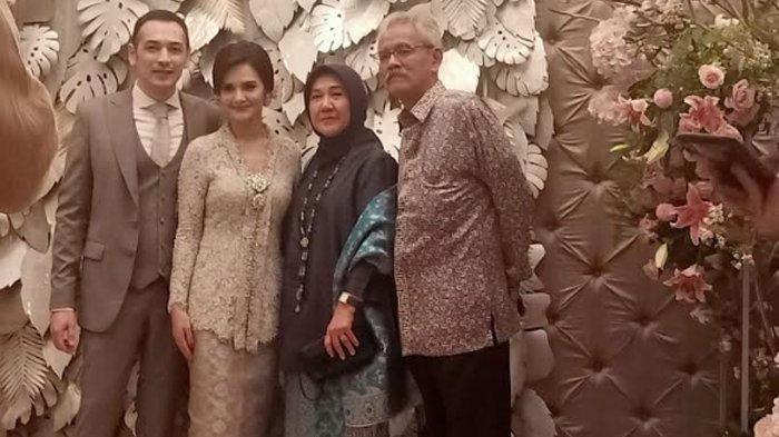 pernikahan Richard Kevin dan Cut Tari