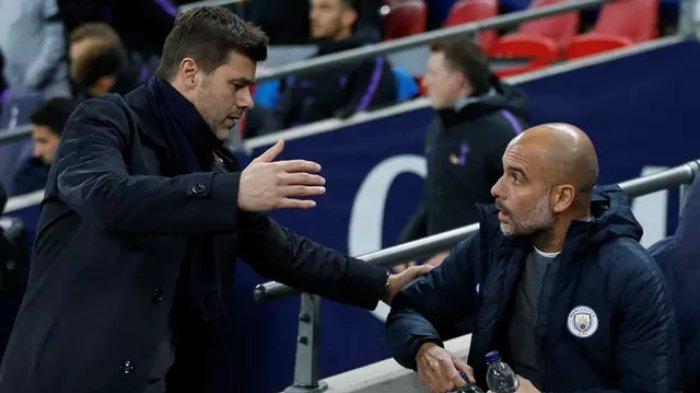 Mauricio Pochettino (kiri), berpeluang isi slot kosong pelatih Barcelona.