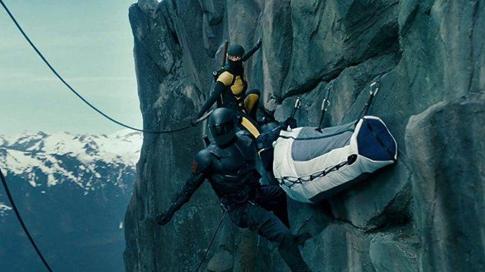 Ray Park dan Elodie Yung dalam film G.I. Joe: Retaliation (2013)