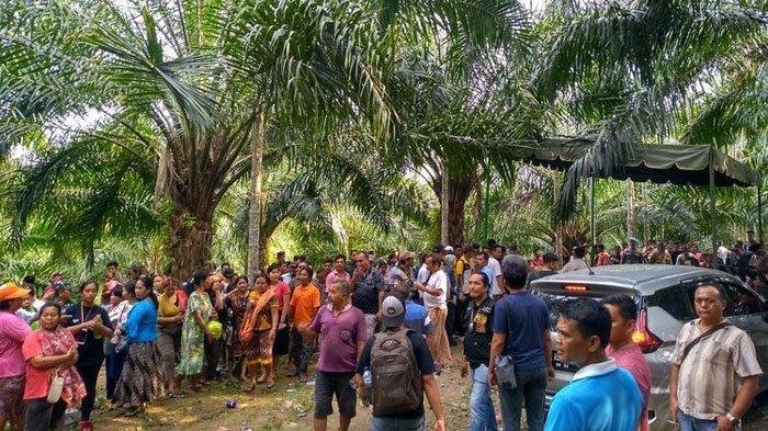 rekonstruksi pembunuhan hakim PN Medan 3