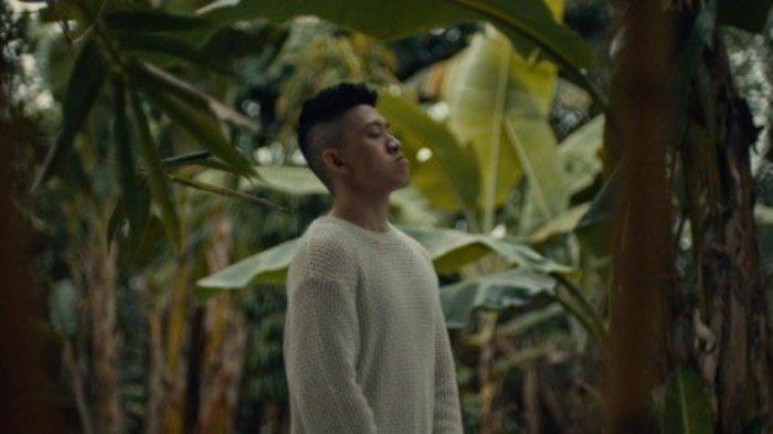 Rich Brian dalam film