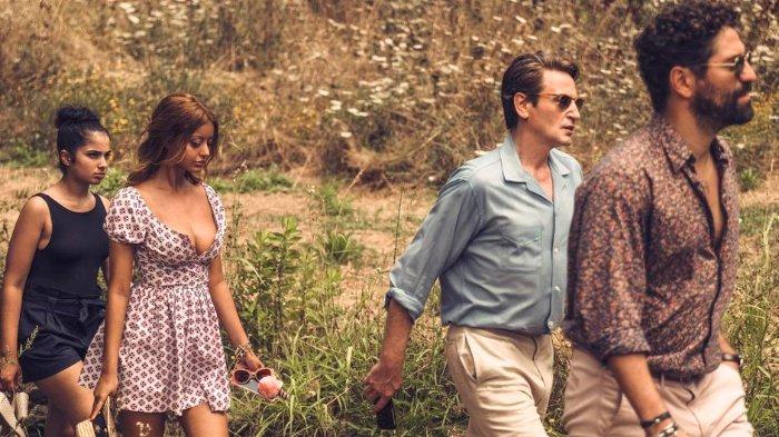 Satu potongan klip dari film An Easy Girl (2019)