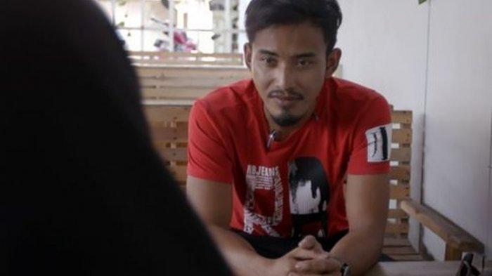 Saya merasa sampah, depresi karena dijauhi orang setelah bapak ditangkap