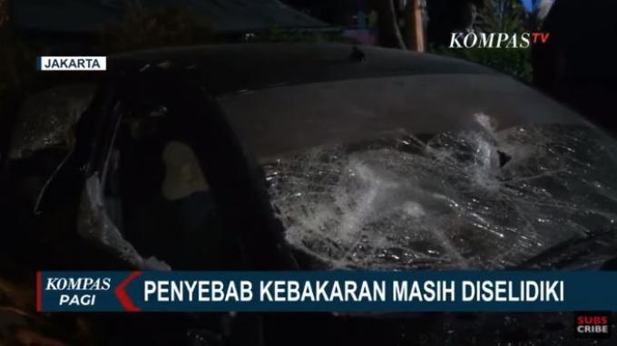 Sejumlah fasilitas rusak saat Polsek Ciracas