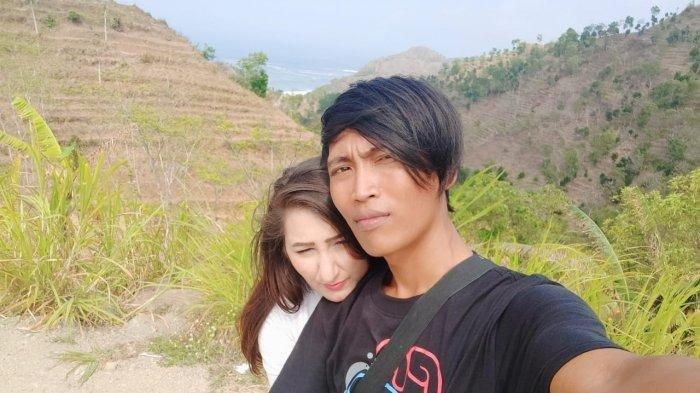 Sosok Petugas PPSU Pondok Labu, Bambang Irawan (28) pada Selasa (27/8/2019) 3