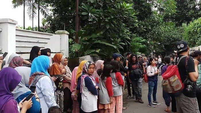 suasana rumah duka BCL