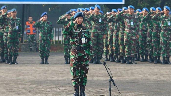 Hari Ibu 2019 diperingati oleh warga Mabesau dalam sebuah upacara militer, dengan Inspektur Upacara (Irup) Koordinator Staf Ahli (Korsahli) Kasau Marsekal Muda (Marsda) TNI Yadi Indrayadi M.S.S, di Mabesau Cilangkap Jakarta Timur, Senin (23/12/2019).